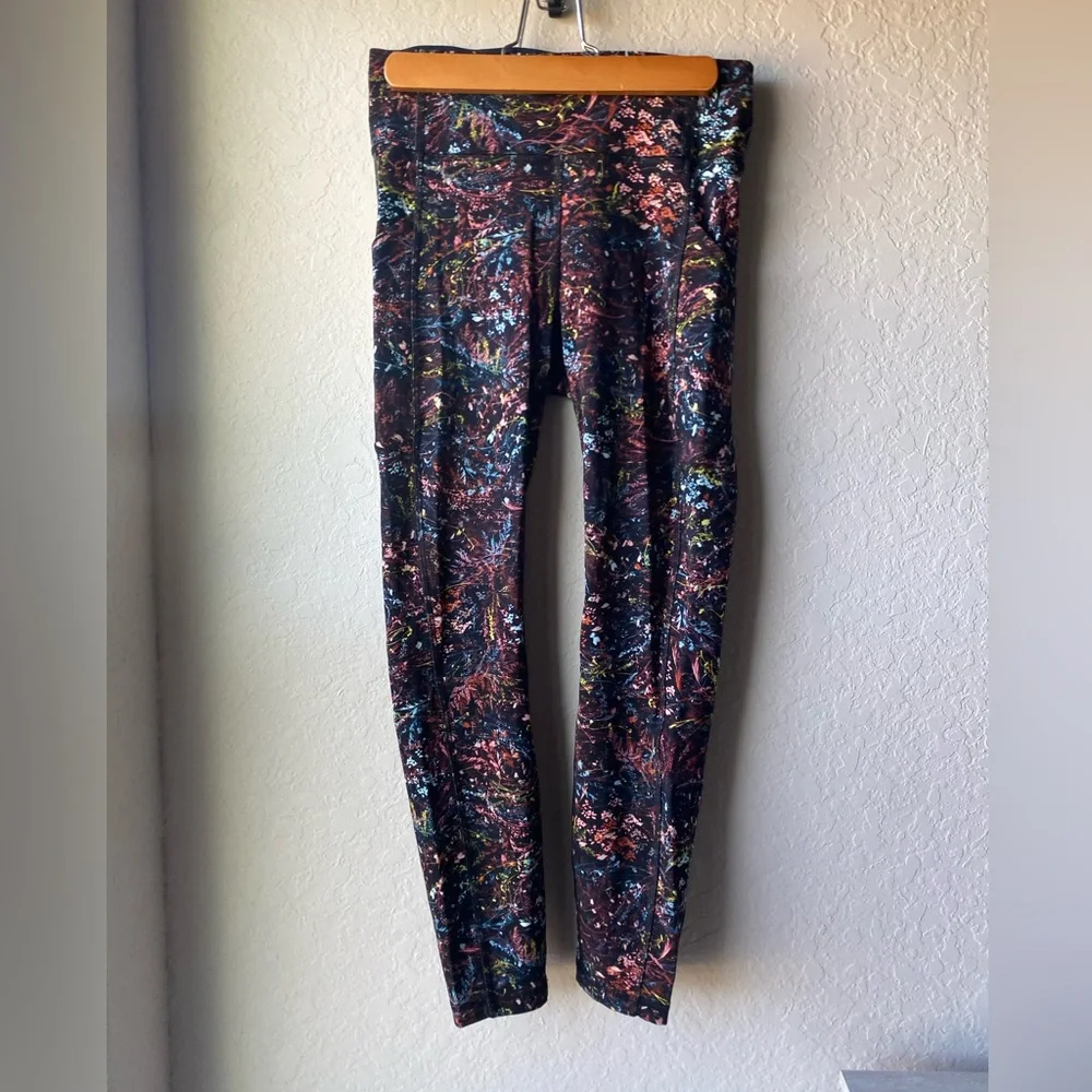 Lululemon Invigorate High-Rise Tight 25" Topography Multi, Size 6 - Picture 2 of 9